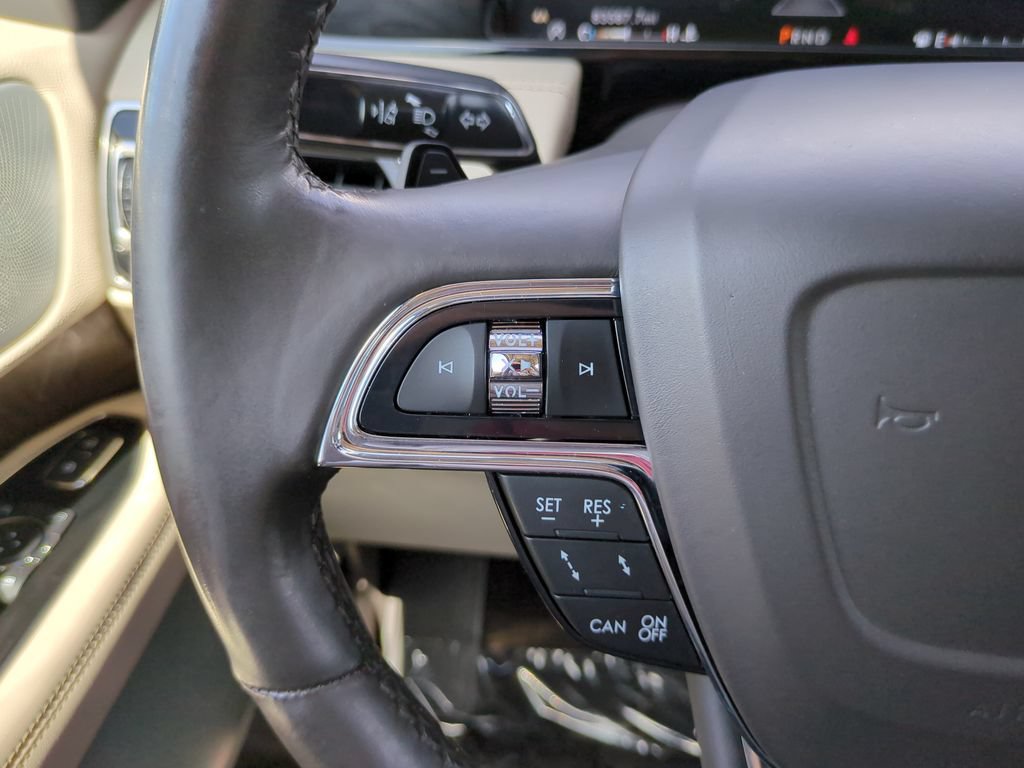 Used 2020 Lincoln Navigator Reserve w/ Equipment Group 208A Reserve AWD/4WD image 21
