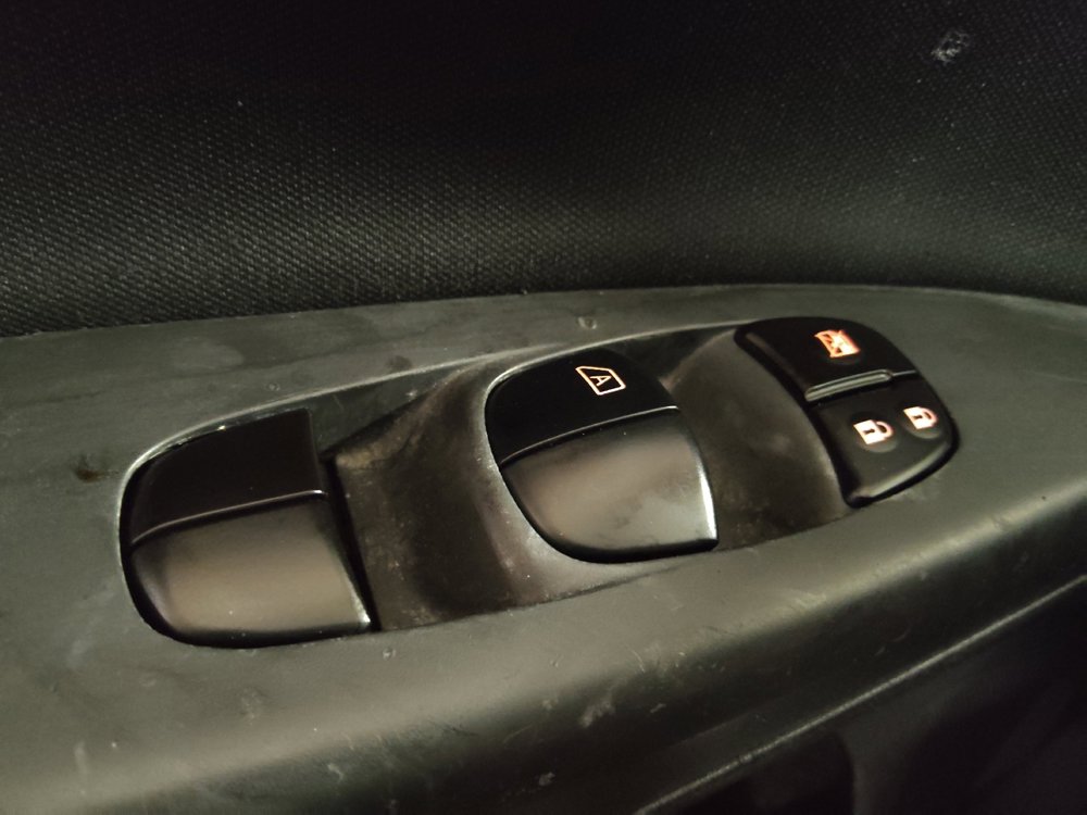 Used 2019 Nissan Sentra SV FWD image 27