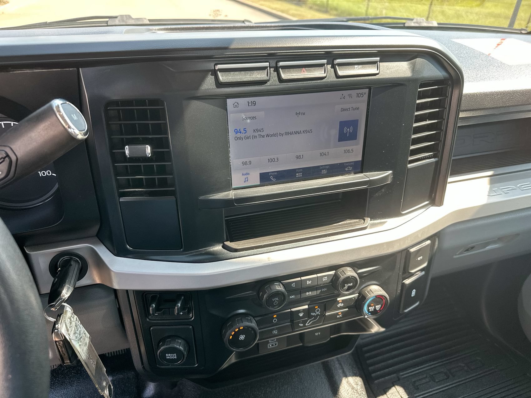 Used 2024 Ford F250 XL RWD image 16