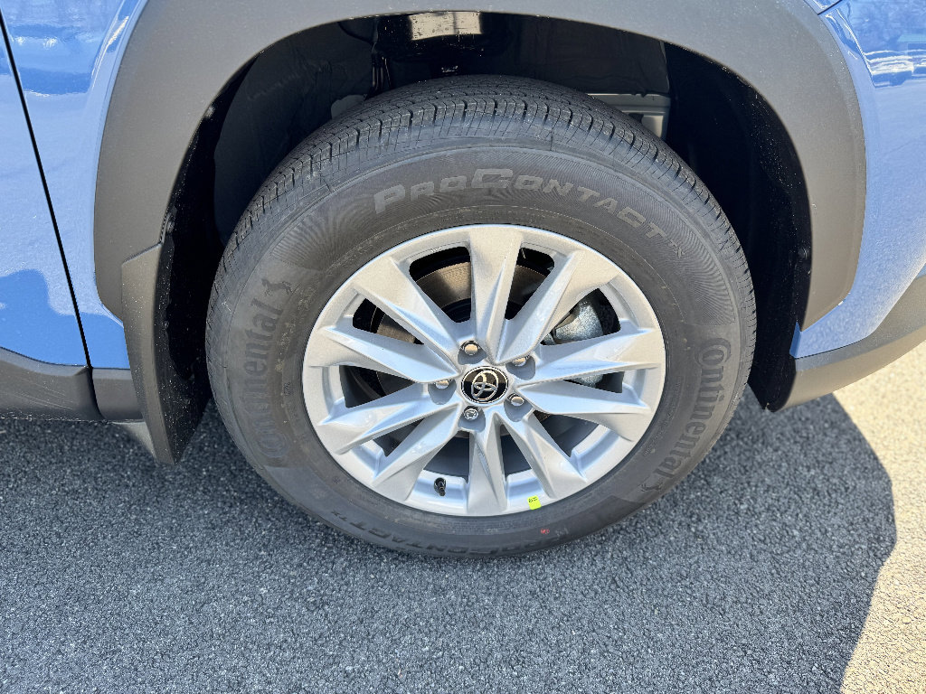 New 2026 Toyota Corolla Cross LE image 22