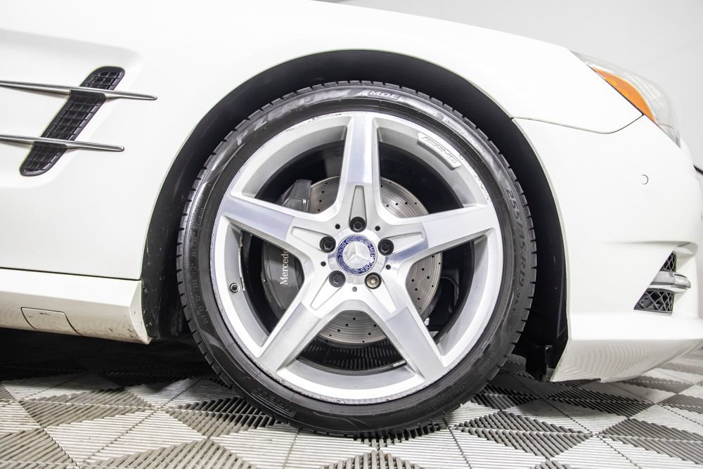 Used 2016 Mercedes-Benz SL 400 image 38