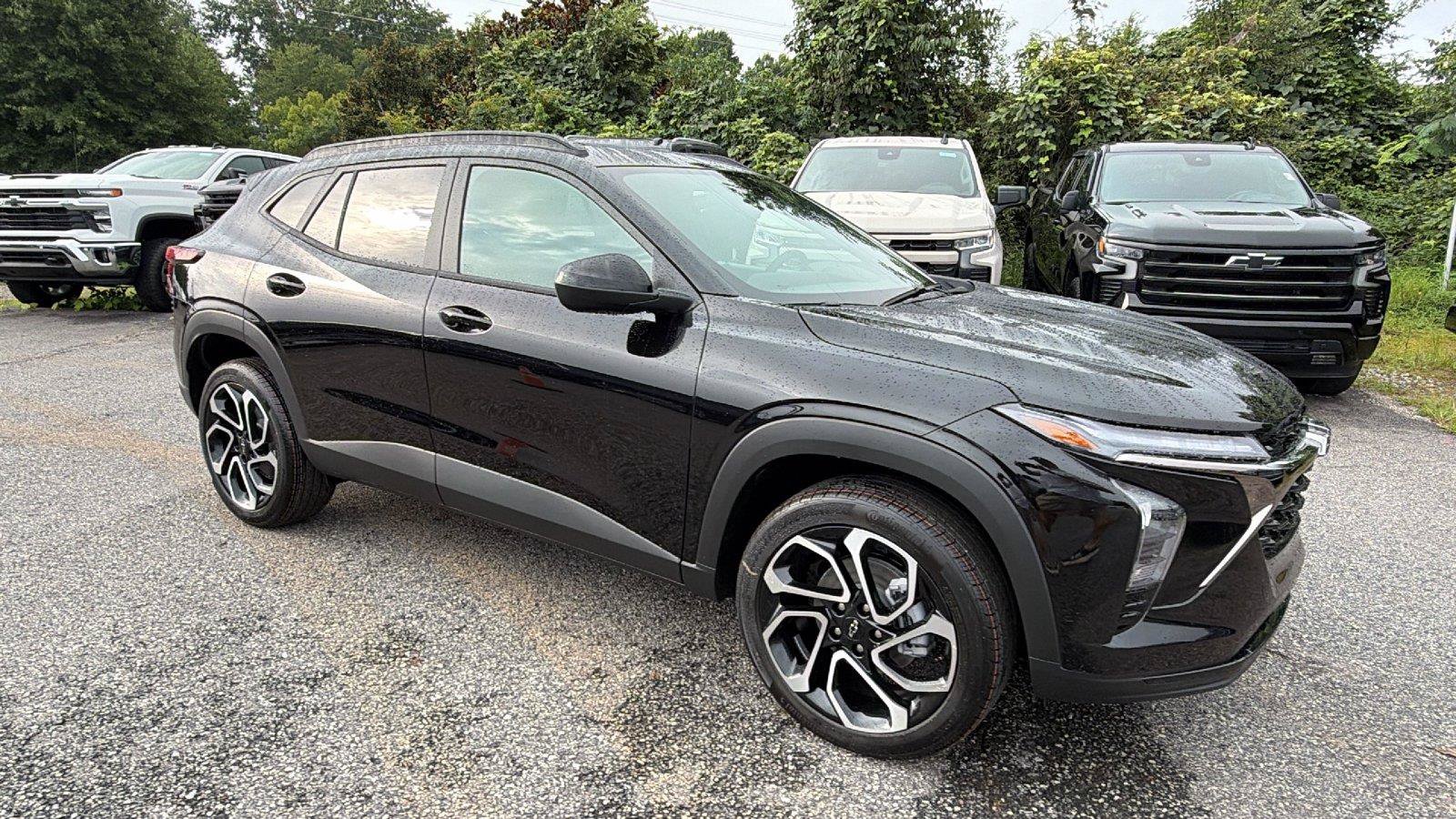 New 2026 Chevrolet Trax RS w/ Driver Confidence Package FWD image 6