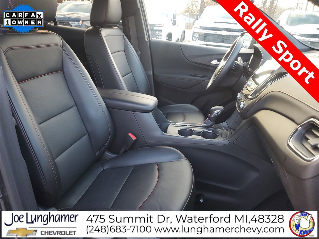 Used 2022 Chevrolet Equinox RS w/ RS Leather Package image 27