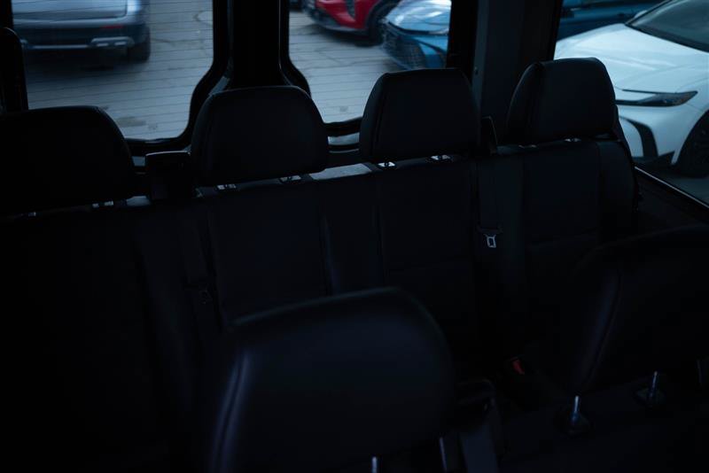 Used 2013 Mercedes-Benz Sprinter 2500 image 9