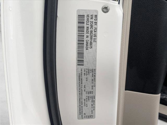 Used 2024 Chrysler Pacifica Touring-L image 26