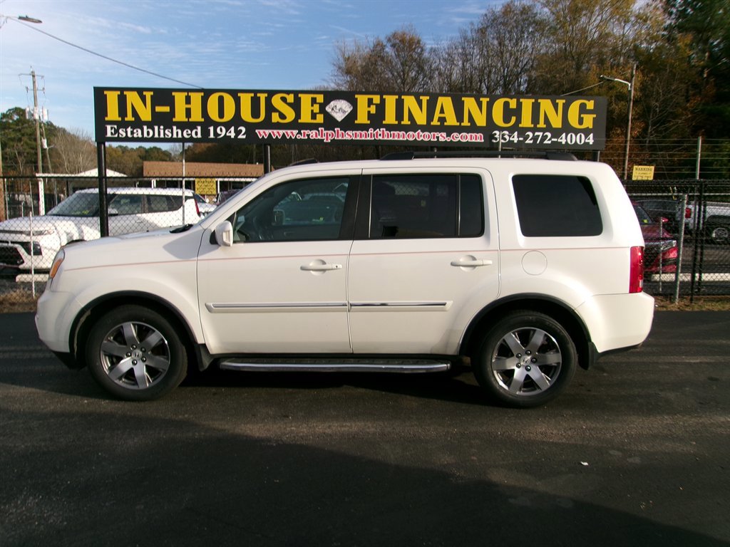 Used 2014 Honda Pilot Touring image 1