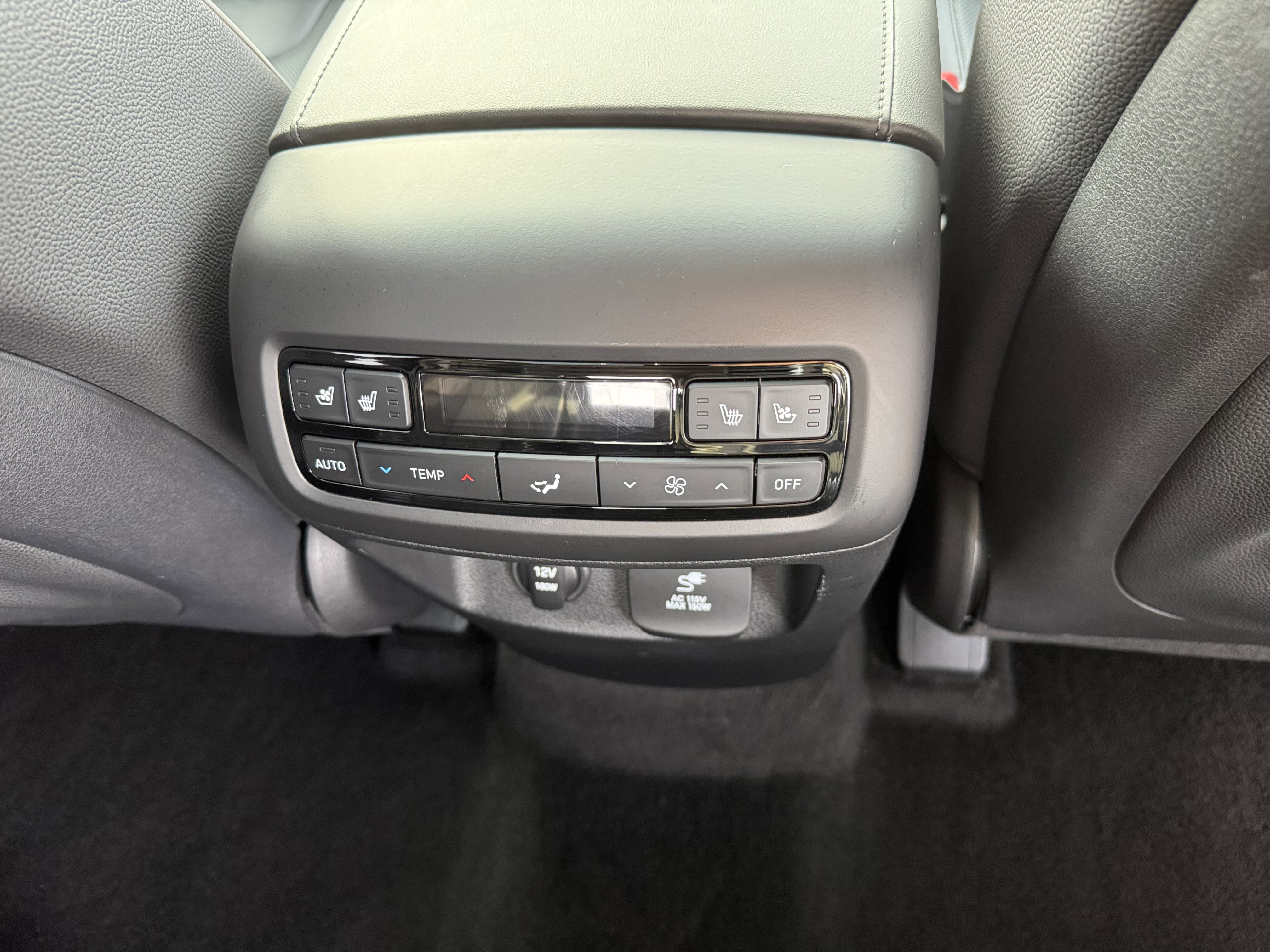 Used 2023 Hyundai Palisade Limited image 24