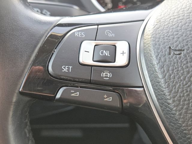 Used 2019 Volkswagen Tiguan S image 13