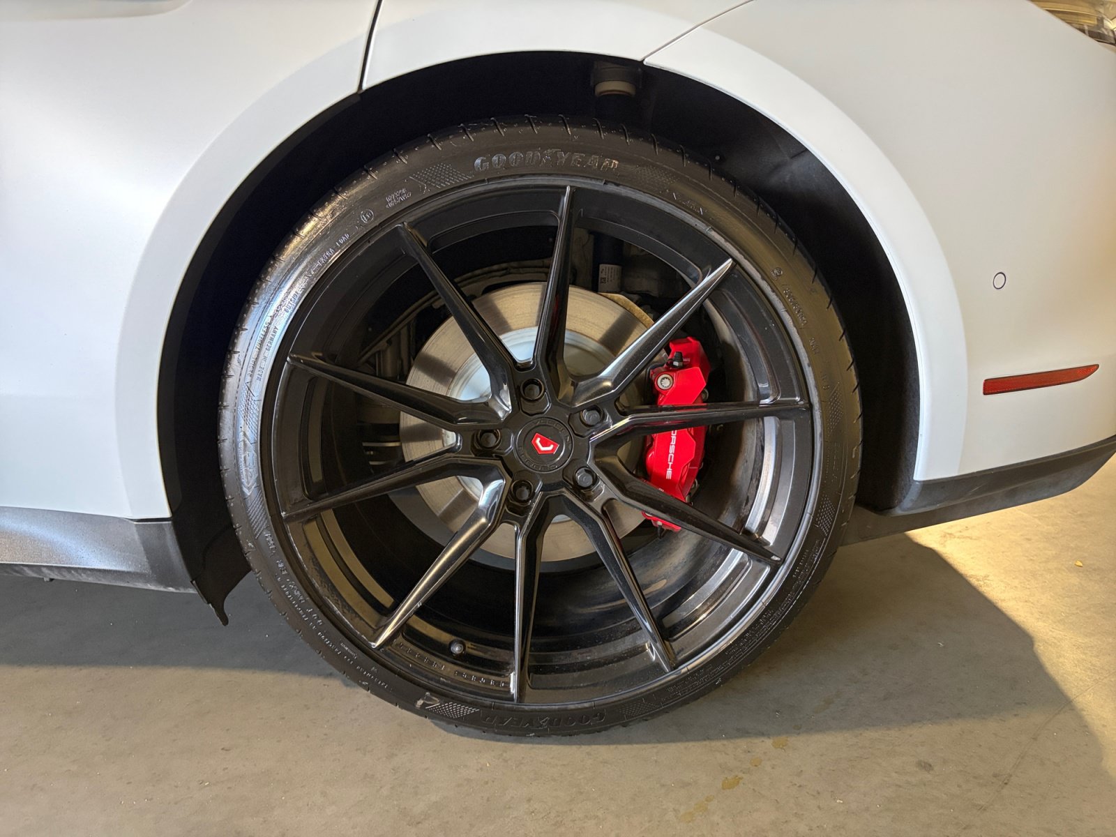 Certified 2022 Porsche Taycan 4S AWD/4WD image 20