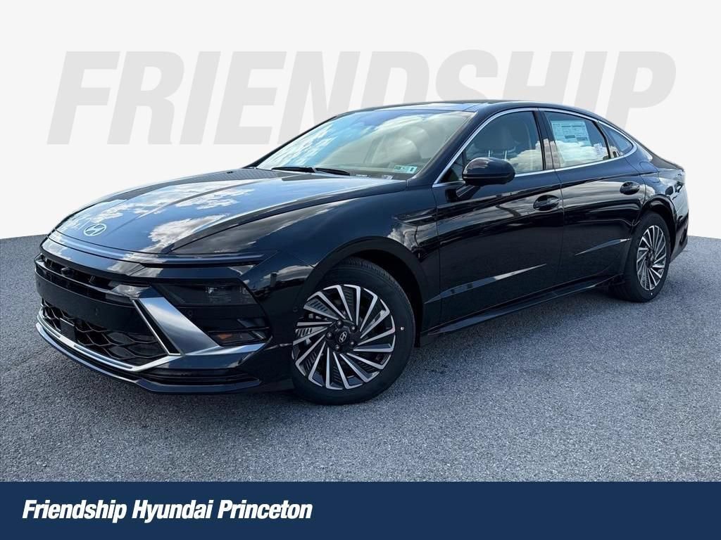 New 2026 Hyundai Sonata Limited FWD image 1