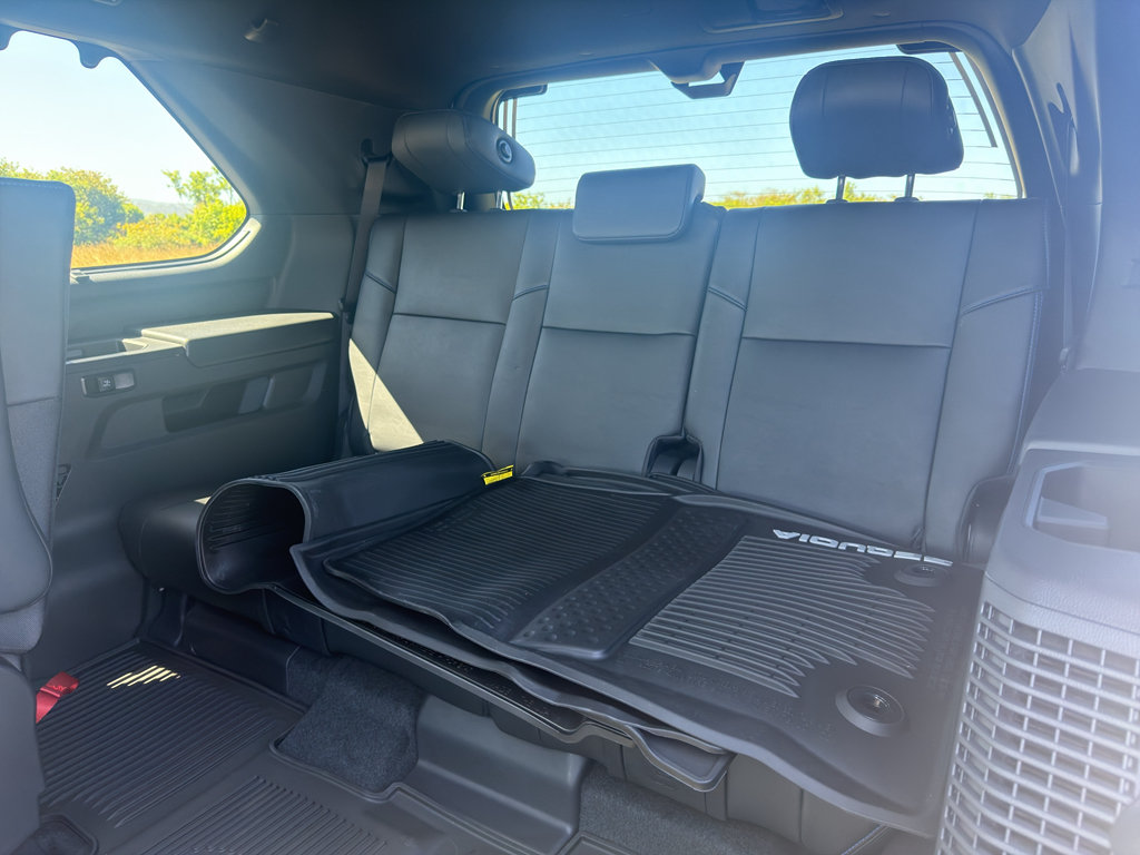 New 2026 Toyota Sequoia Platinum w/ Tow Technology Package AWD/4WD image 17