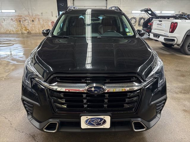 Used 2024 Subaru Ascent Touring image 2