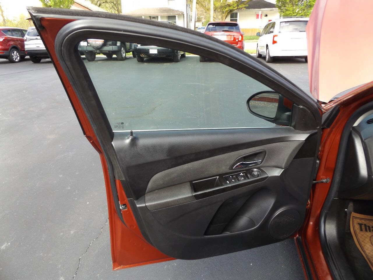 Used 2013 Chevrolet Cruze LT image 18