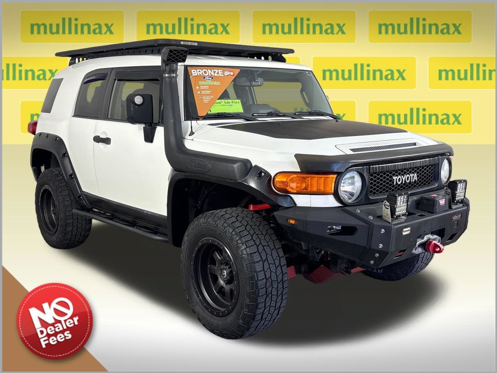Used 2014 Toyota FJ Cruiser 4WD w/ Upgrade Package 360° Tour