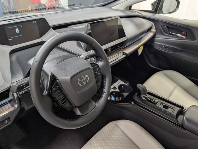 Used 2026 Toyota Prius XLE image 16