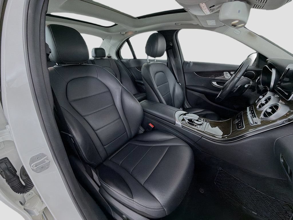 Used 2016 Mercedes-Benz C 300 4MATIC Sedan image 29