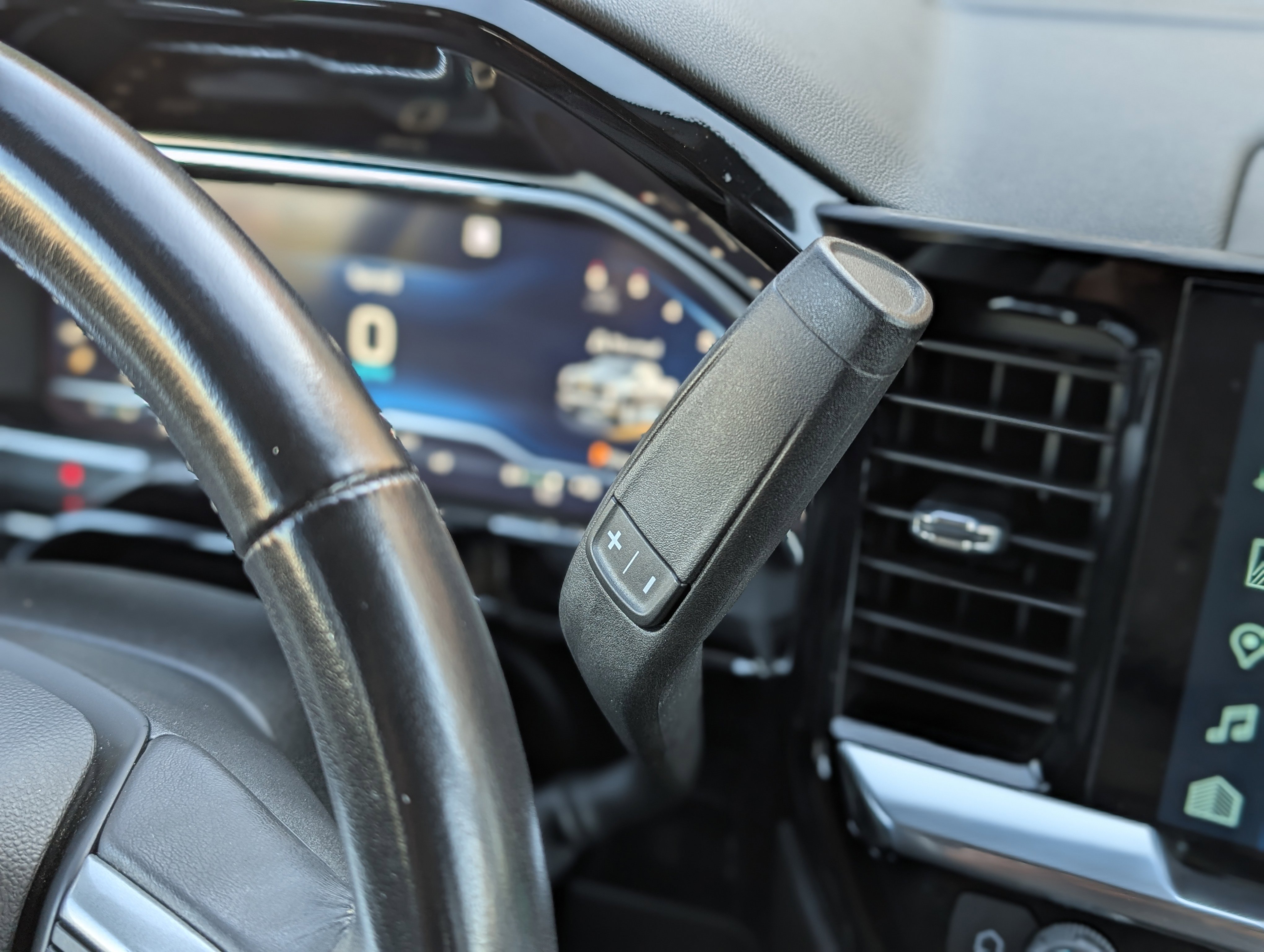 Used 2022 Chevrolet Silverado 1500 RST w/ Redline Edition image 30