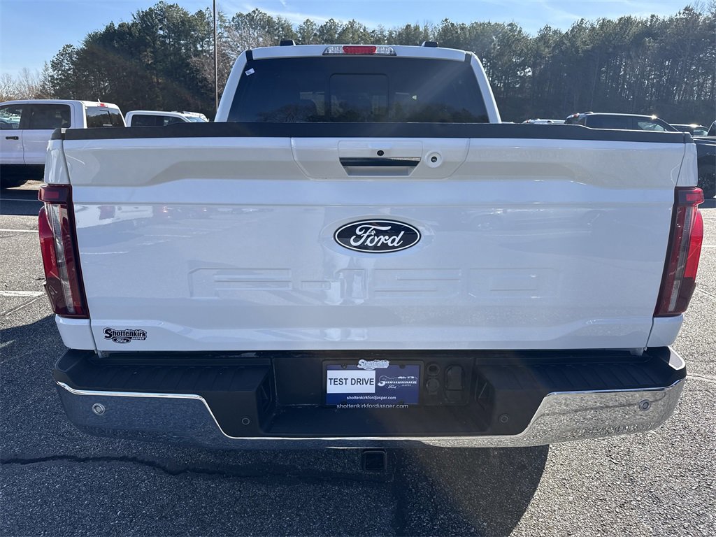 Used 2024 Ford F150 Lariat w/ FX4 Off-Road Package image 6