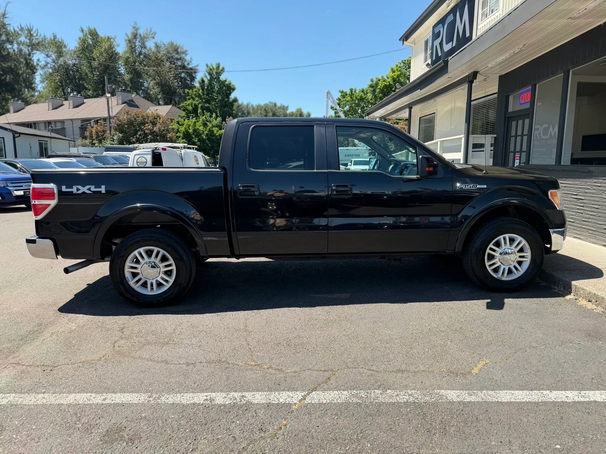 Used 2010 Ford F150 Lariat AWD/4WD image 8