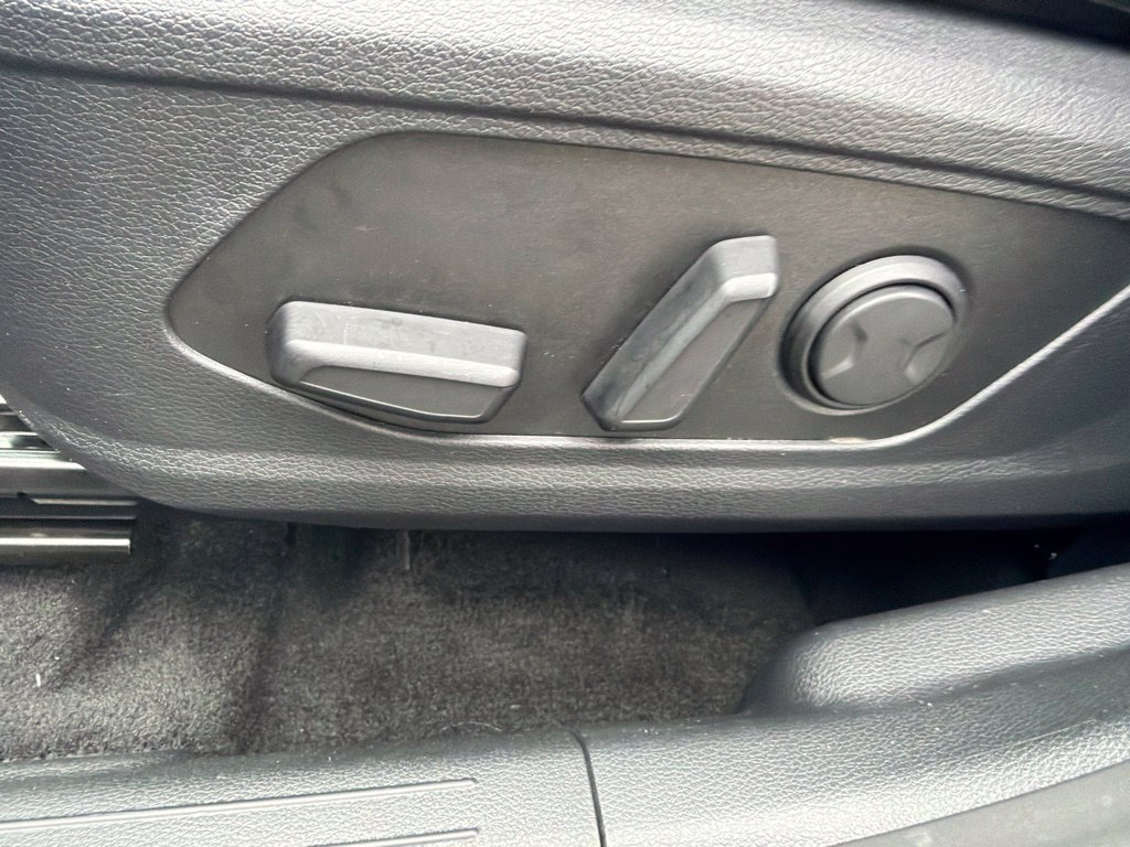 Used 2023 Kia Sportage EX AWD/4WD image 24