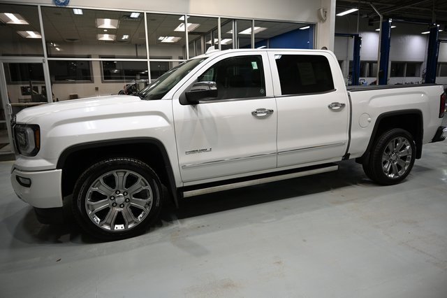 Used 2017 GMC Sierra 1500 Denali image 8