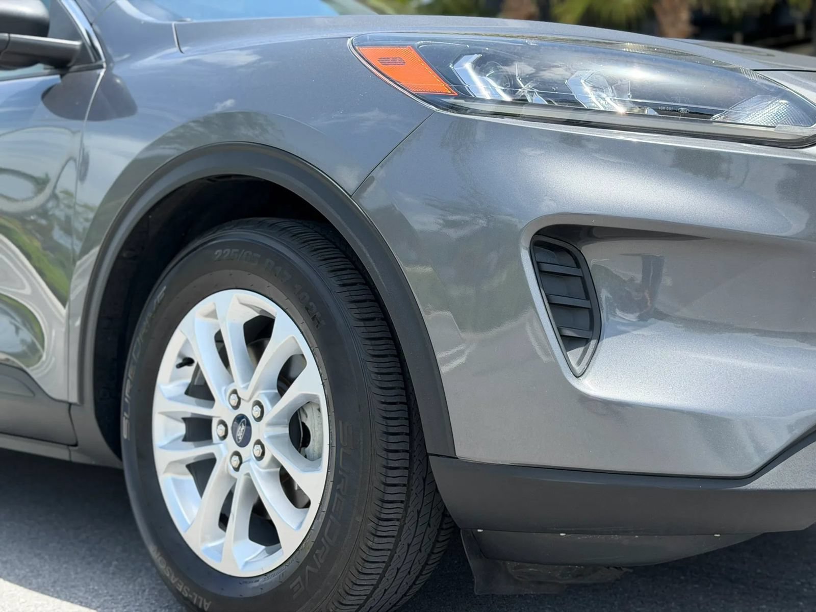 Used 2022 Ford Escape SE w/ Convenience Package FWD image 11
