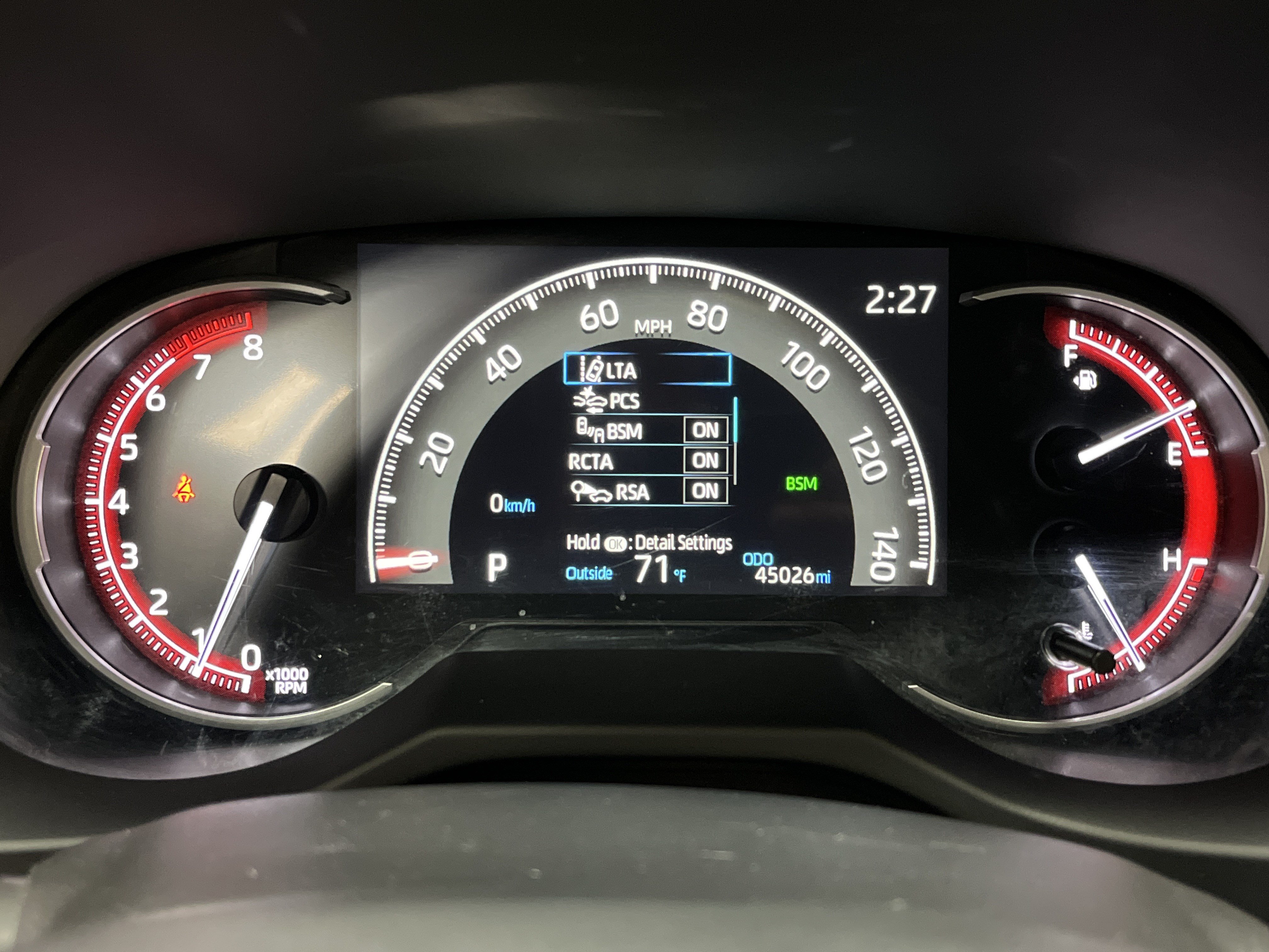 Used 2025 Toyota RAV4 XLE FWD image 21