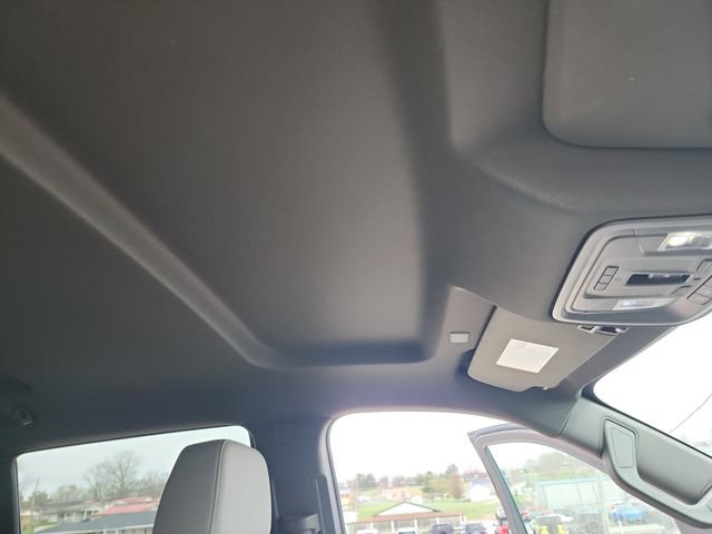 Used 2025 Chevrolet Silverado 1500 LT Trail Boss w/ Convenience Package II image 16