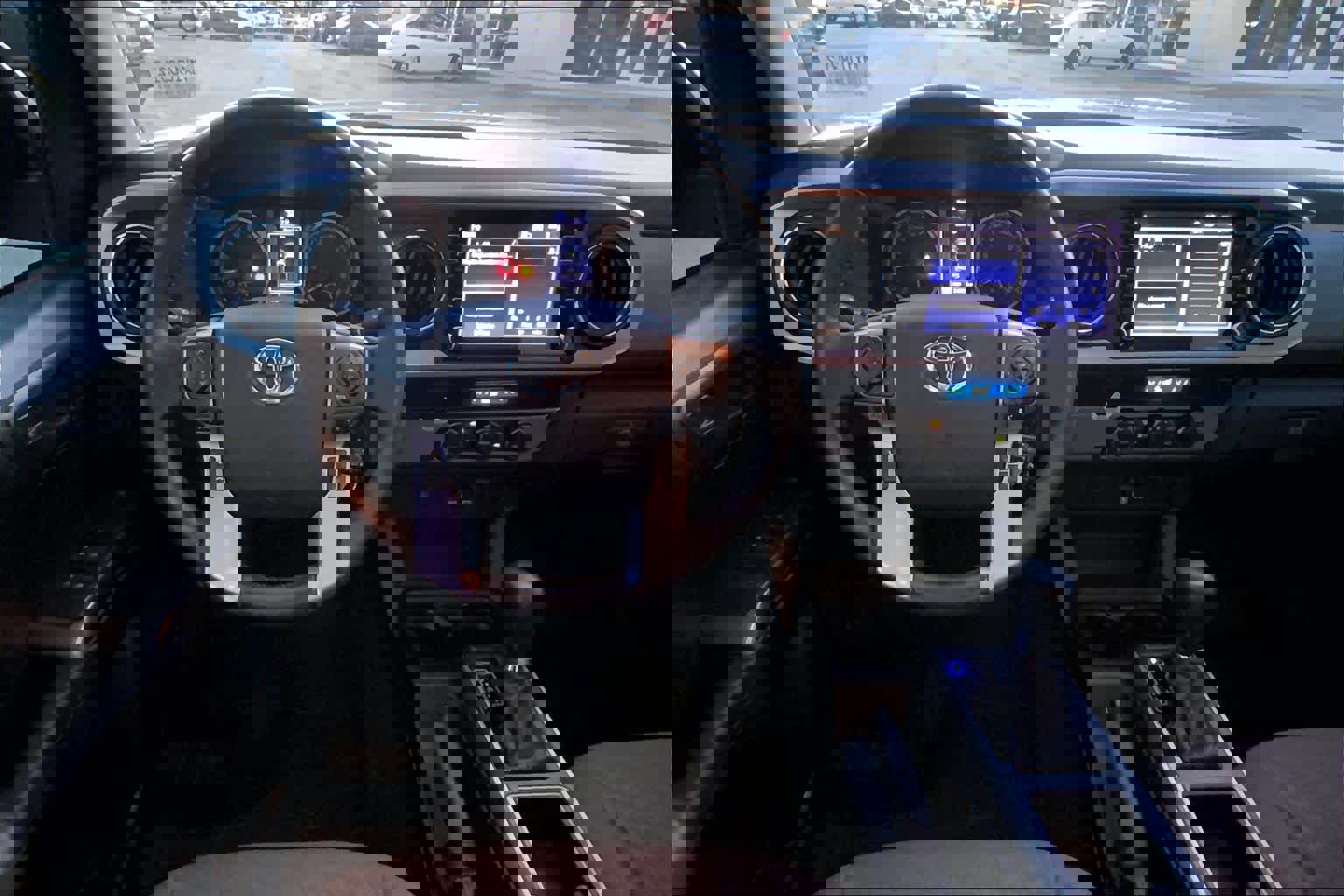 Used 2021 Toyota Tacoma SR5 image 5