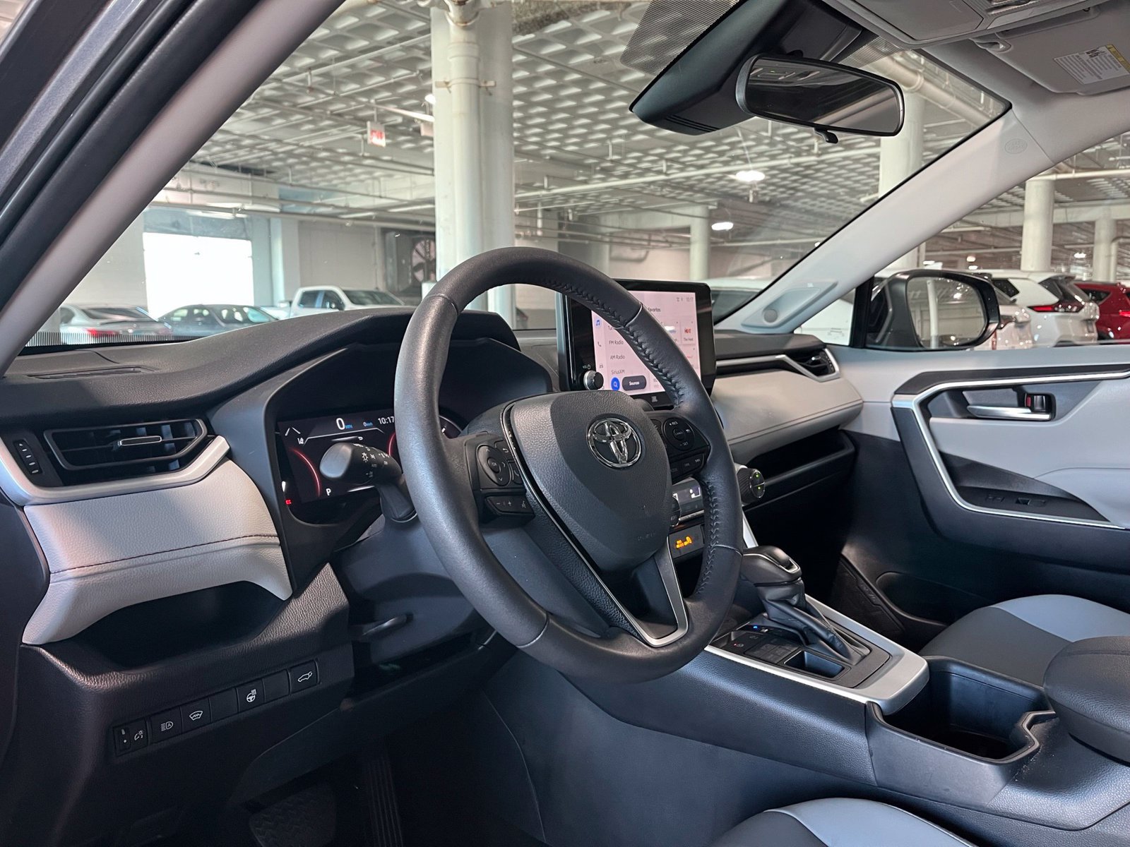 Used 2025 Toyota RAV4 XLE Premium w/ Weather Package AWD/4WD image 17