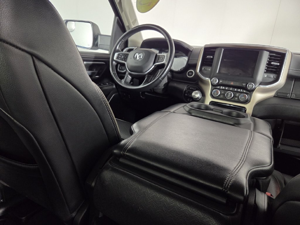 Used 2022 RAM 1500 Laramie AWD/4WD image 30