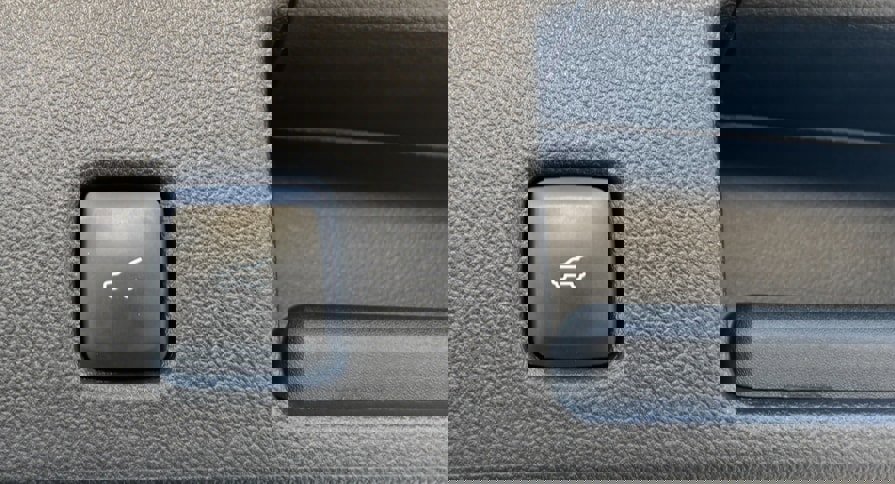 Used 2022 Ford Escape SE w/ Convenience Package AWD/4WD image 7