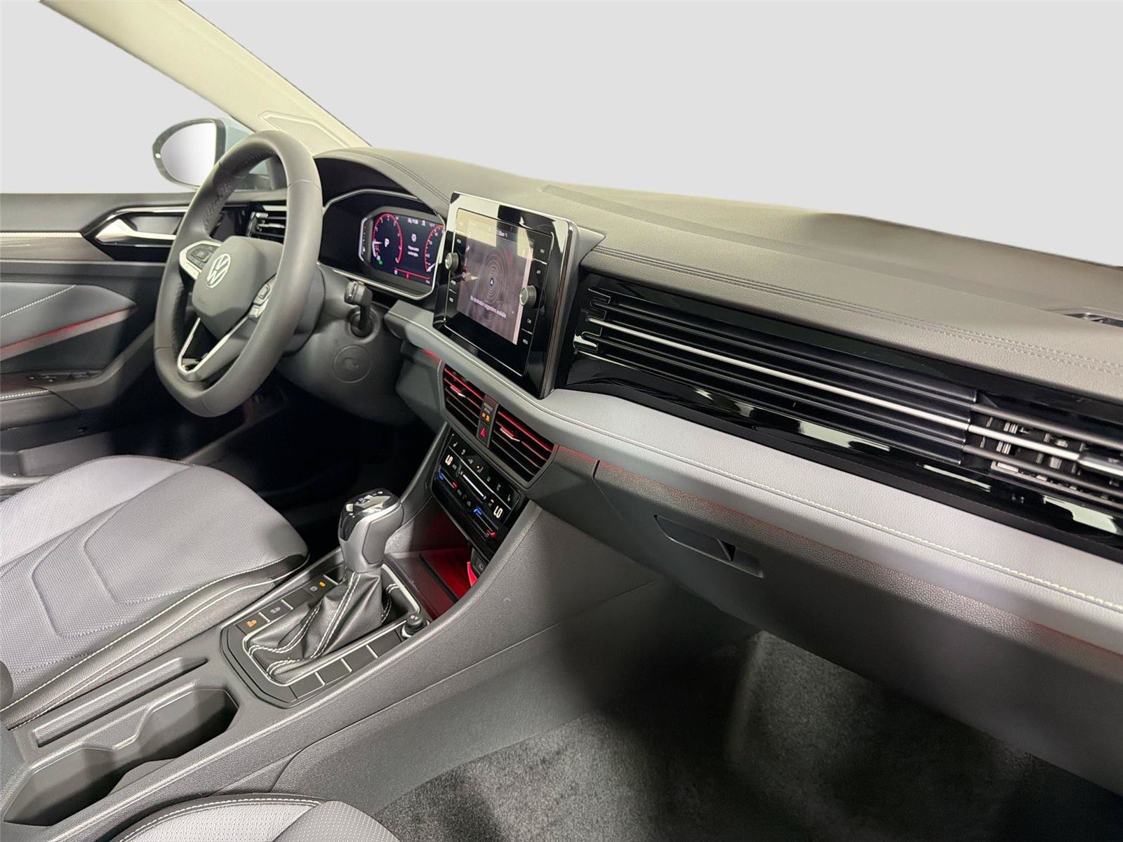 New 2026 Volkswagen Jetta SEL FWD image 26