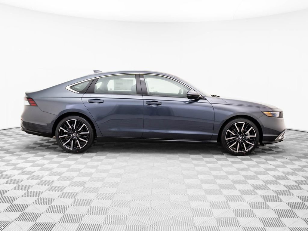 New 2026 Honda Accord Touring image 7