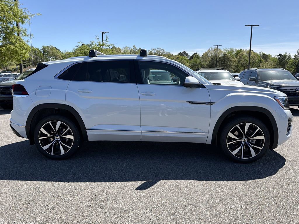 New 2026 Volkswagen Atlas Cross Sport SEL Premium R-Line image 6