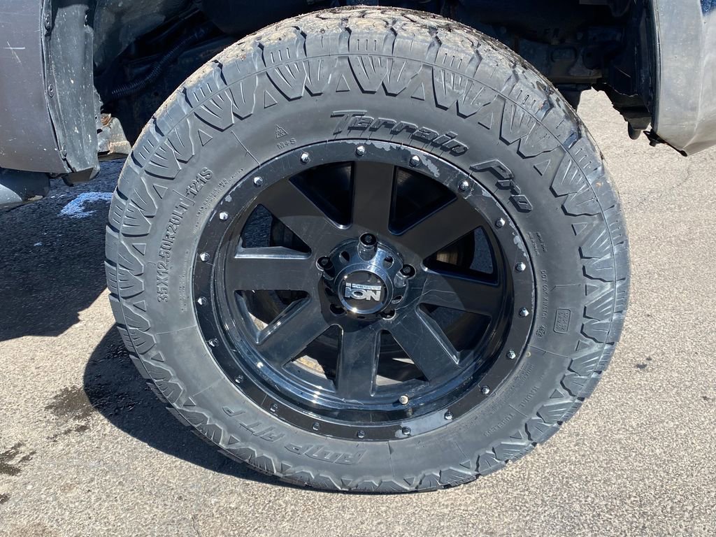 Used 2014 Toyota Tundra SR5 w/ SR5 Upgrade Package image 28