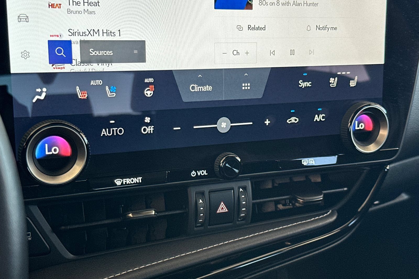 Certified 2025 Lexus NX 350h AWD w/ Accessory Package (2T) image 17