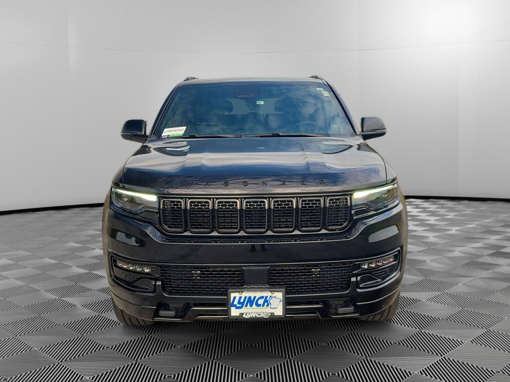 Used 2024 Jeep Wagoneer Series II AWD/4WD image 5