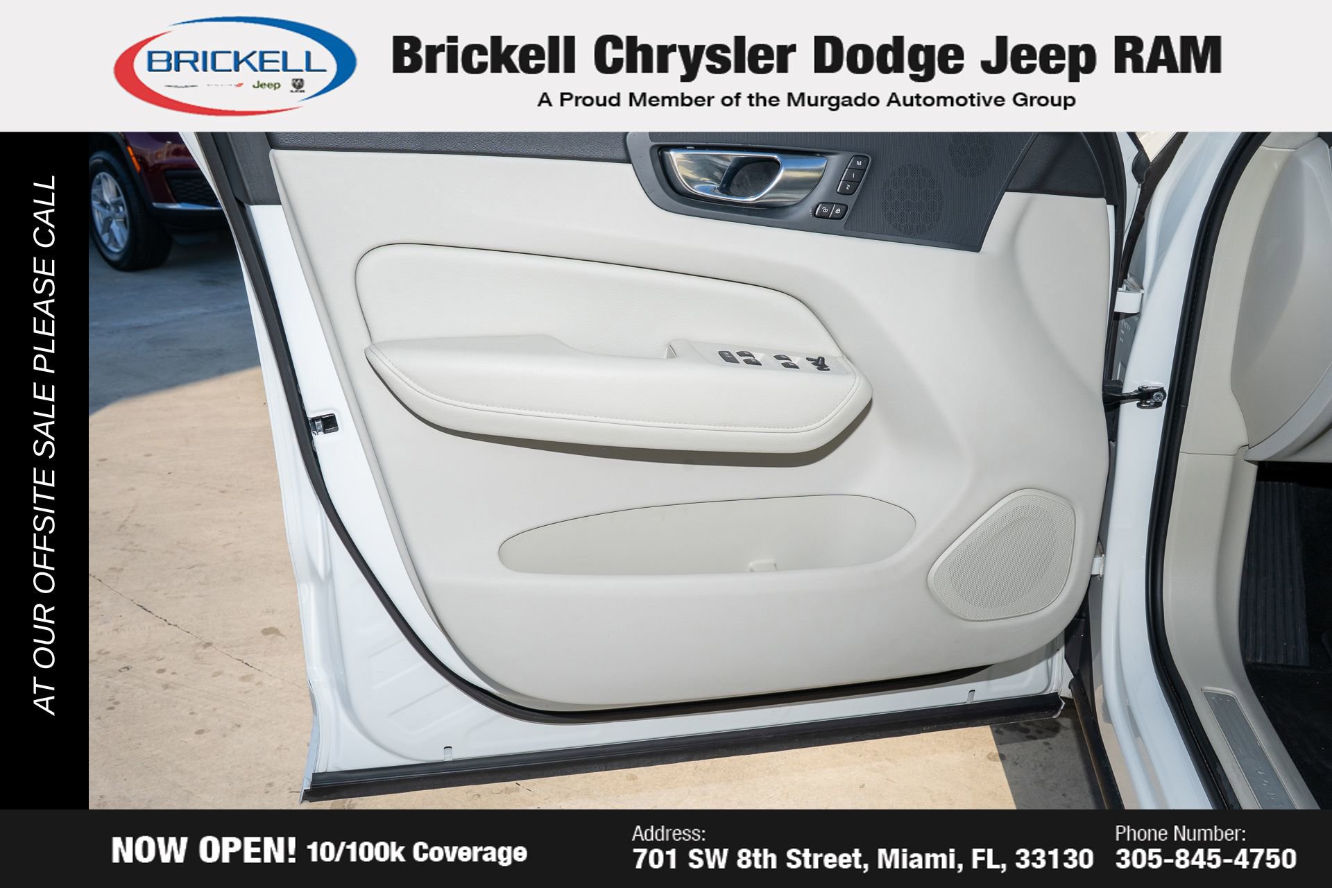 Used 2021 Volvo XC60 T5 Momentum w/ Premium Package image 11