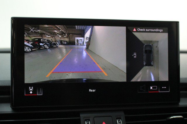 Used 2021 Audi Q5 Premium Plus image 17