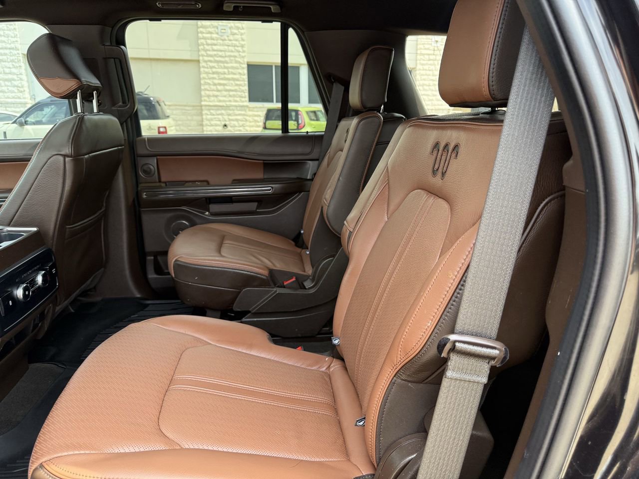 Used 2024 Ford Expedition King Ranch image 27