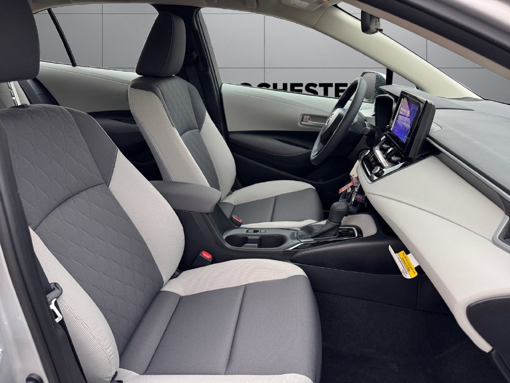 New 2027 Toyota Corolla LE FWD image 17