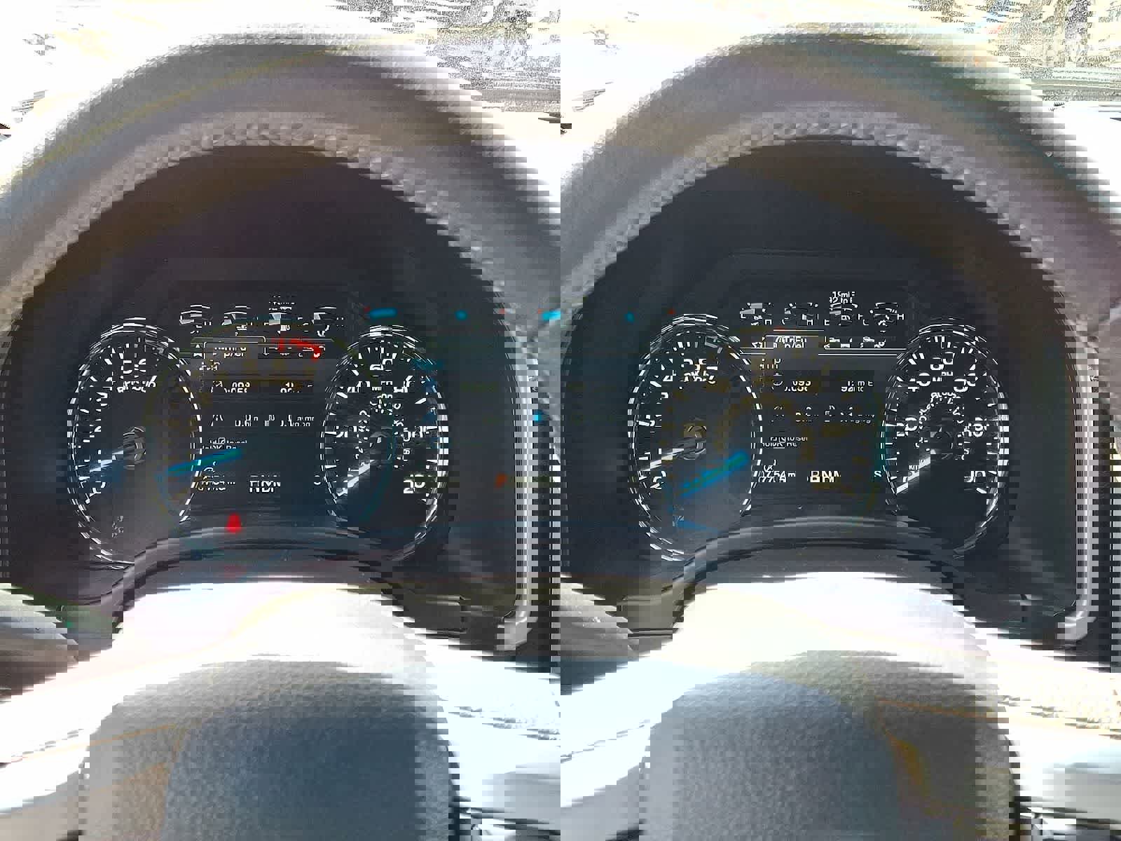 Used 2020 Ford F150 Lariat image 17