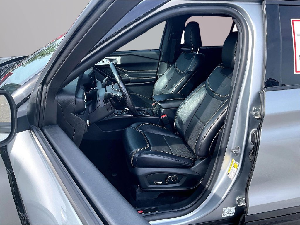 Used 2020 Ford Explorer ST w/ ST Street Pack AWD/4WD image 26