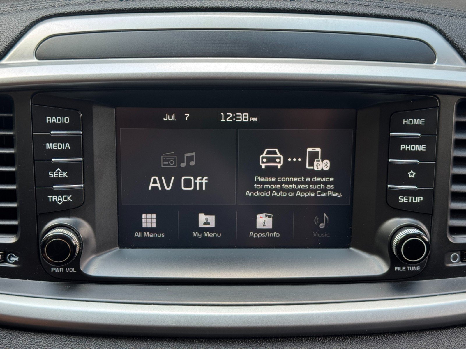 Used 2019 Kia Sorento FWD image 19
