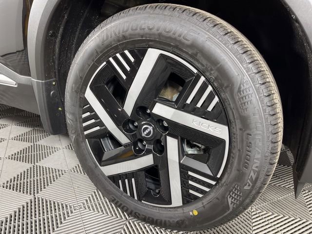 New 2026 Nissan Kicks SV w/ SV Premium Package image 14