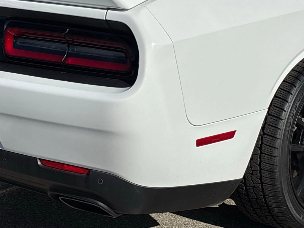 Used 2022 Dodge Challenger R/T image 5