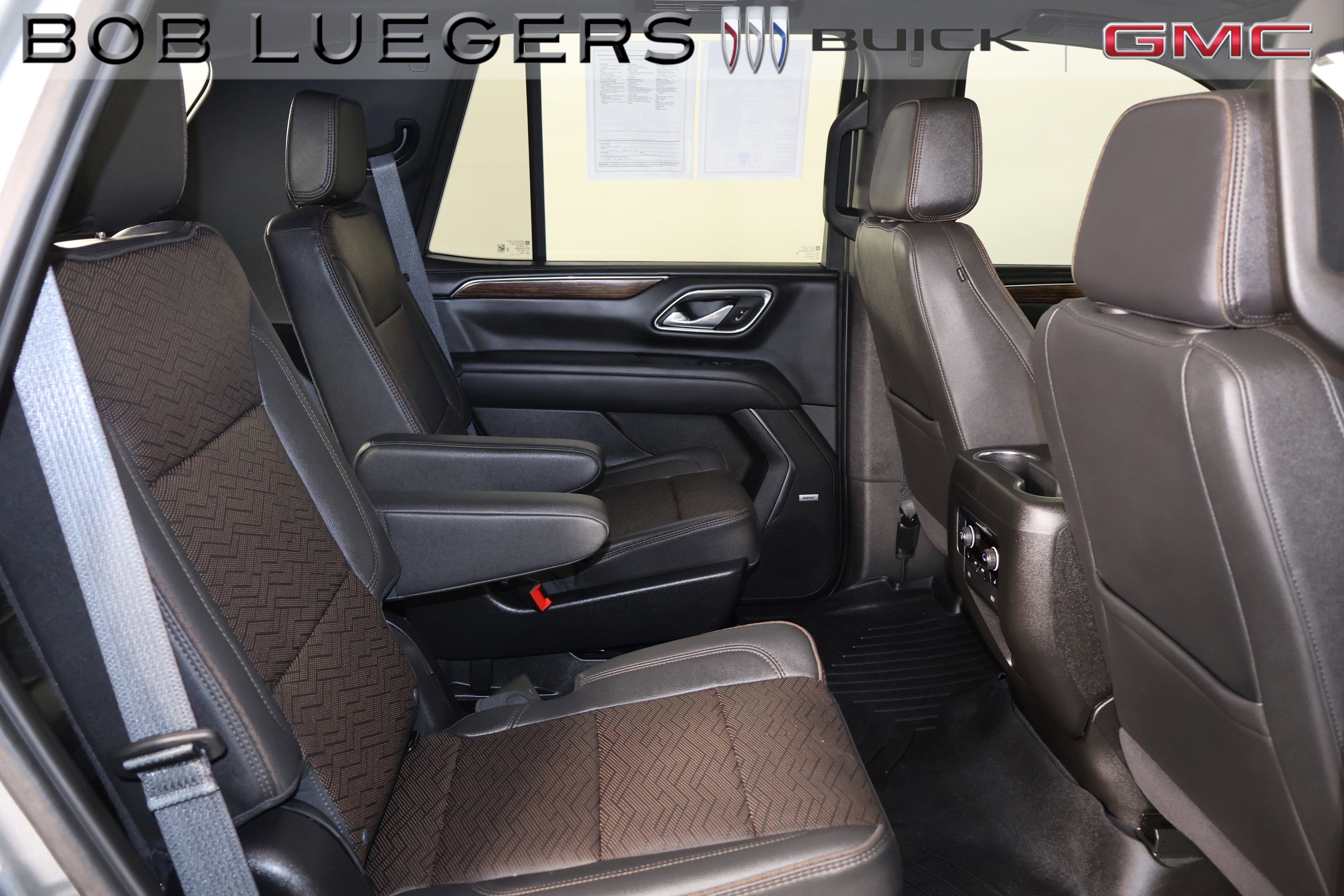 Certified 2024 Chevrolet Tahoe High Country AWD/4WD image 18