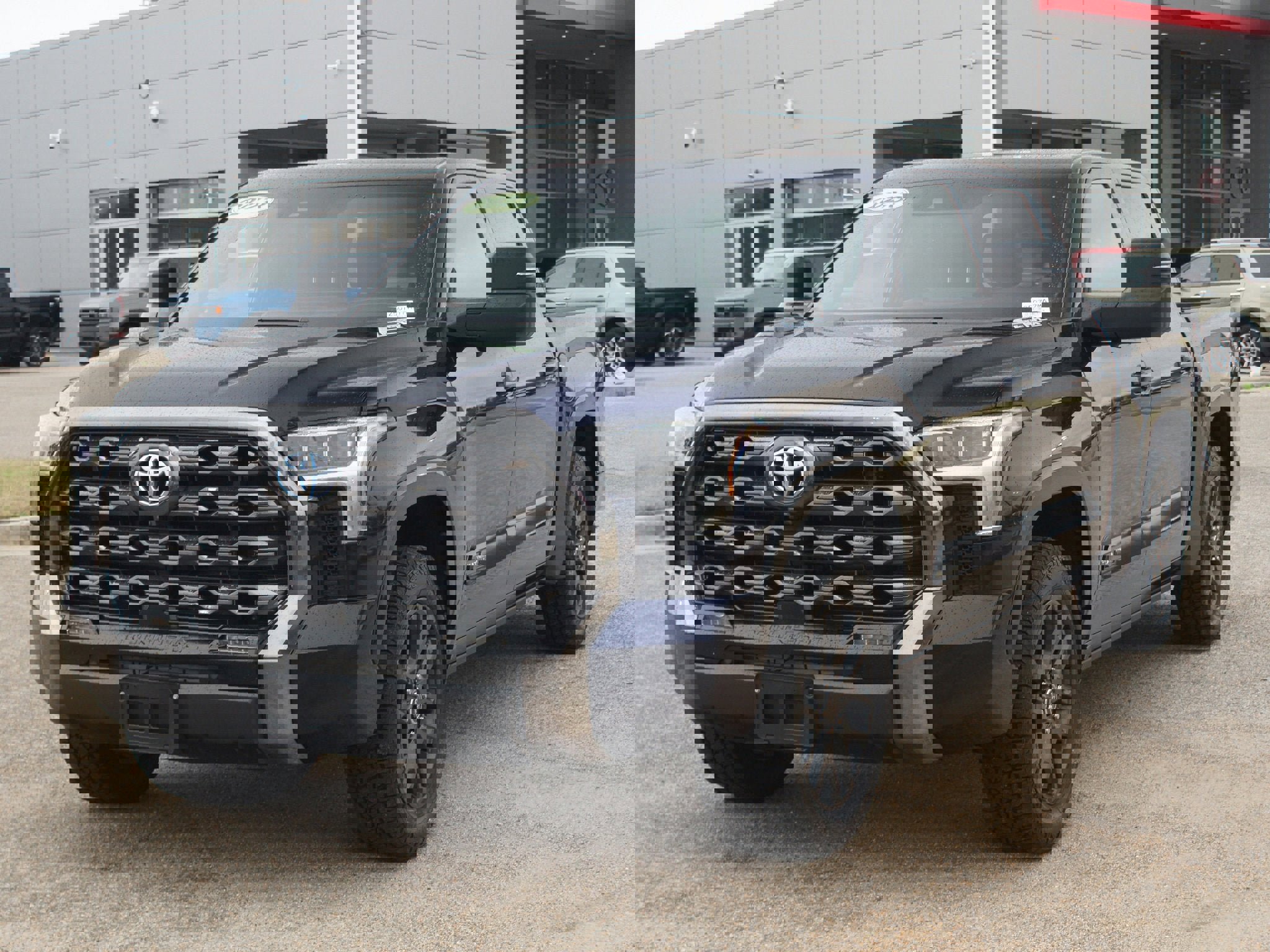 Used 2023 Toyota Tundra Platinum w/ Advanced Package image 2