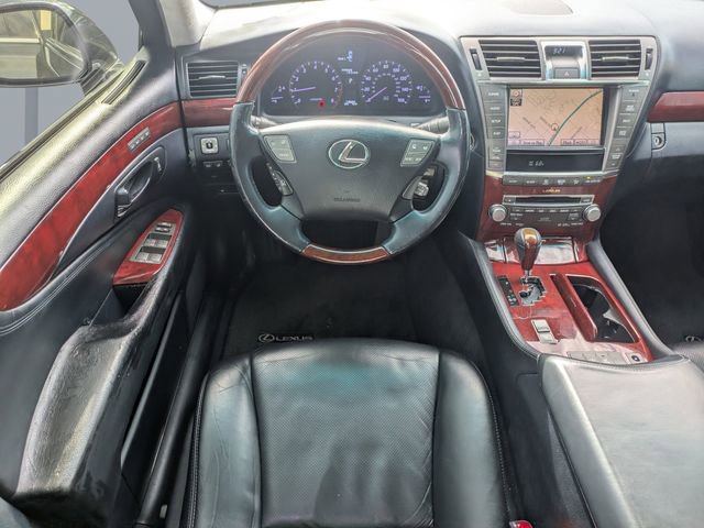 Used 2011 Lexus LS 460 L w/ Luxury Pkg image 16